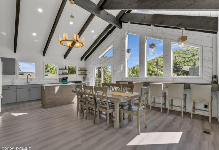 Image for 1313  Park Avenue