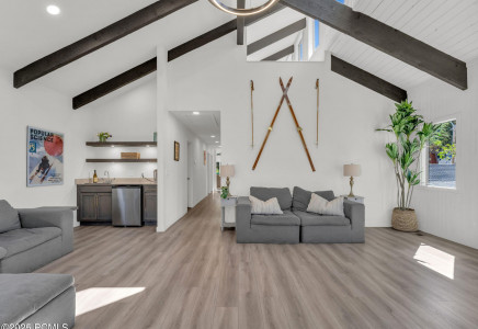 Image for 1313  Park Avenue