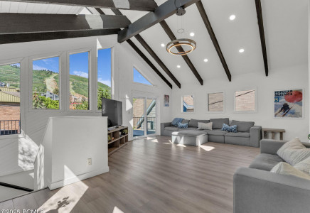 Image for 1313  Park Avenue