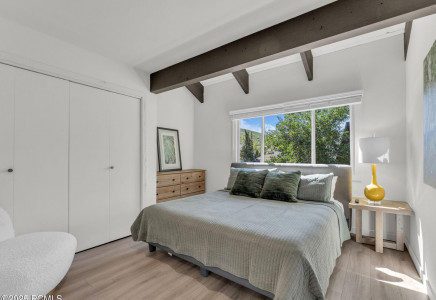 Image for 1313  Park Avenue