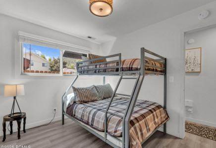 Image for 1313  Park Avenue