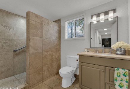 Image for 1313  Park Avenue