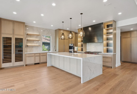 Image for 3506  Oakwood Drive