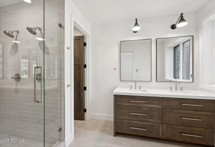 Image for 3506  Oakwood Drive