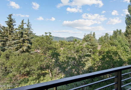 Image for 3506  Oakwood Drive