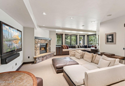 Image for 2510  Queen Esther Drive