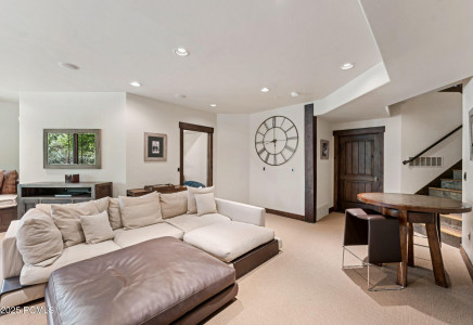 Image for 2510  Queen Esther Drive