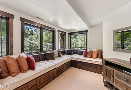Image for 2510  Queen Esther Drive