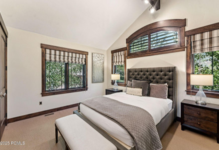 Image for 2510  Queen Esther Drive