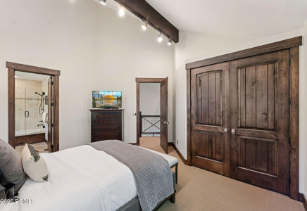Image for 2510  Queen Esther Drive