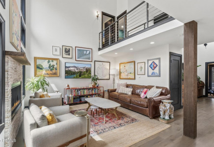 Image for 2867  Lucky John Drive