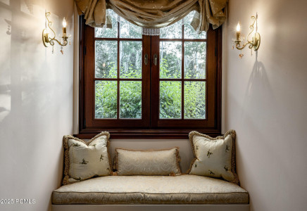 Image for 17  White Pine Canyon Road