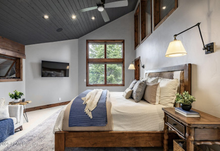 Image for 7545  Sterling Drive