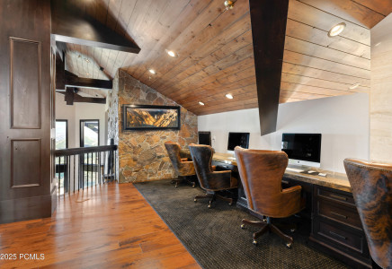 Image for 9985  Summit View Drive