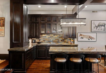 Image for 9985  Summit View Drive