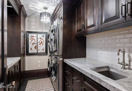 Image for 9985  Summit View Drive