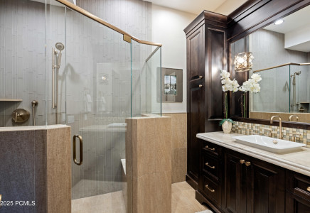 Image for 9985  Summit View Drive