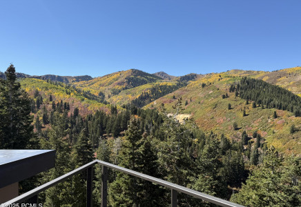 Image for 4867  Legacy Way