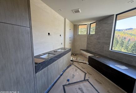 Image for 4867  Legacy Way