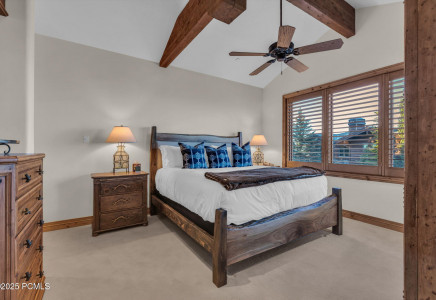 Image for 9968  Summit View Dr