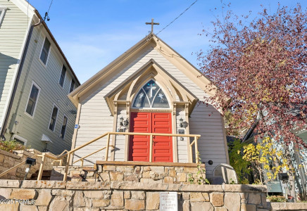 Image for 525  Park Avenue