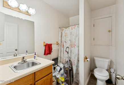 Image for 525  Park Avenue