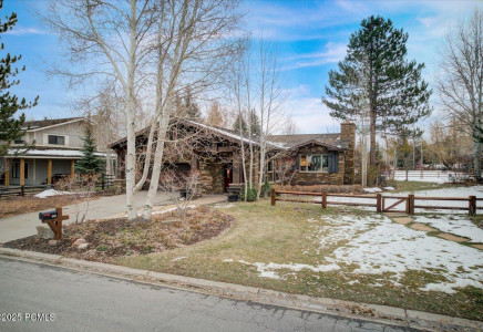 Image for 2350  Lucky John Drive