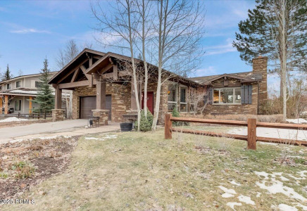 Image for 2350  Lucky John Drive