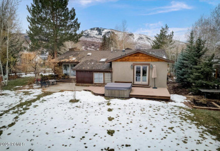 Image for 2350  Lucky John Drive