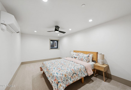 Image for 2083  Three Kings Court