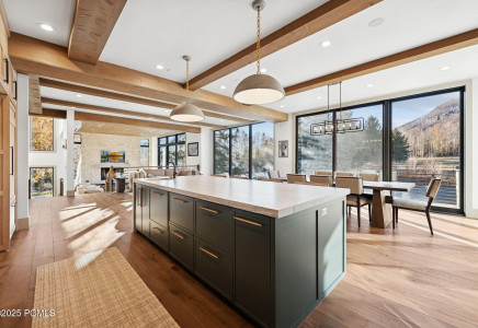 Image for 2083  Three Kings Court