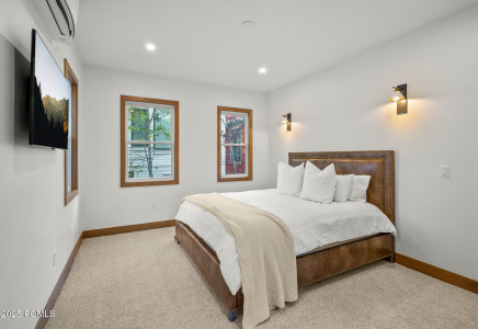 Image for 1015  Norfolk Avenue