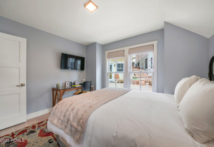 Image for 129  Main Street