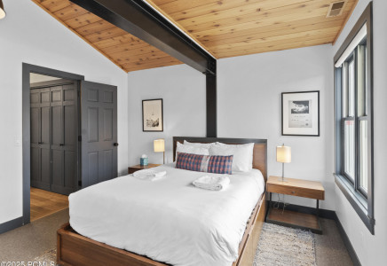 Image for 1199  Empire Avenue