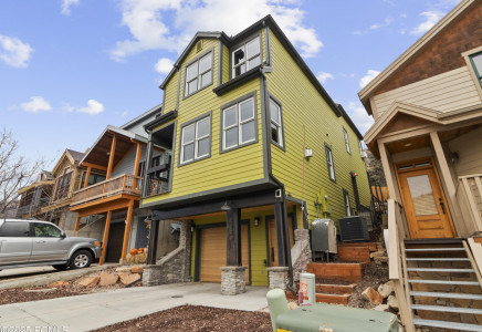 Image for 1199  Empire Avenue