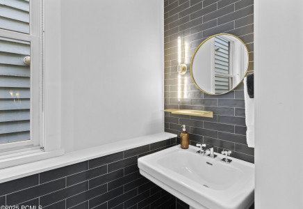 Image for 1199  Empire Avenue