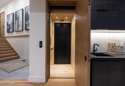 Image for 8939  Moonshadow Court