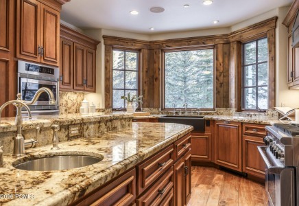 Image for 125  White Pine Canyon Road