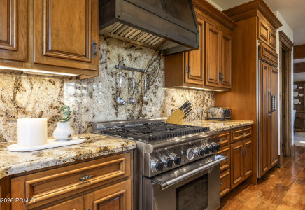 Image for 125  White Pine Canyon Road