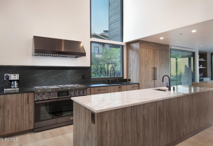 Image for 2559  Lupine Lane