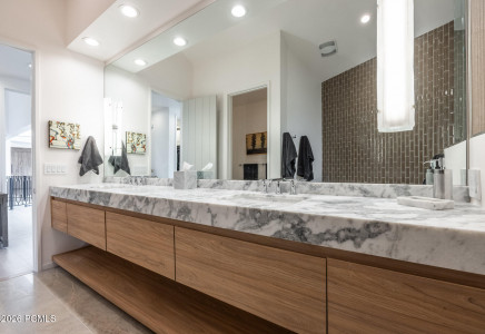 Image for 2559  Lupine Lane