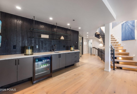 Image for 2559  Lupine Lane