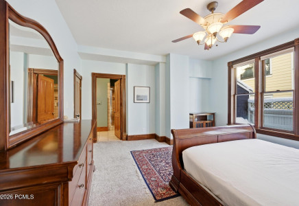 Image for 325  Park Avenue