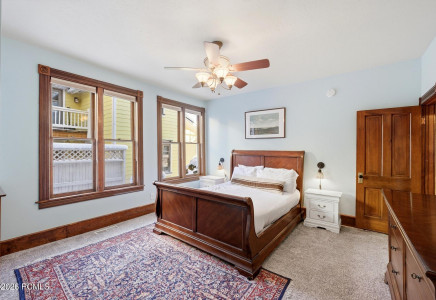 Image for 325  Park Avenue