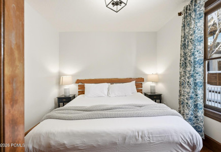 Image for 325  Park Avenue