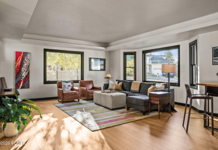 Image for 2550  Geronimo Court