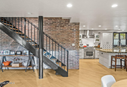 Image for 2550  Geronimo Court