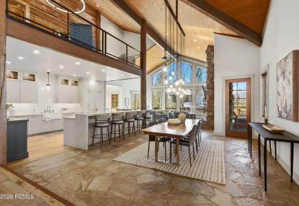 Image for 2490  Silver Cloud Drive