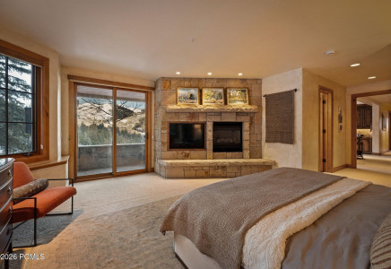 Image for 21  Silver Dollar Road