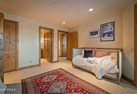 Image for 21  Silver Dollar Road